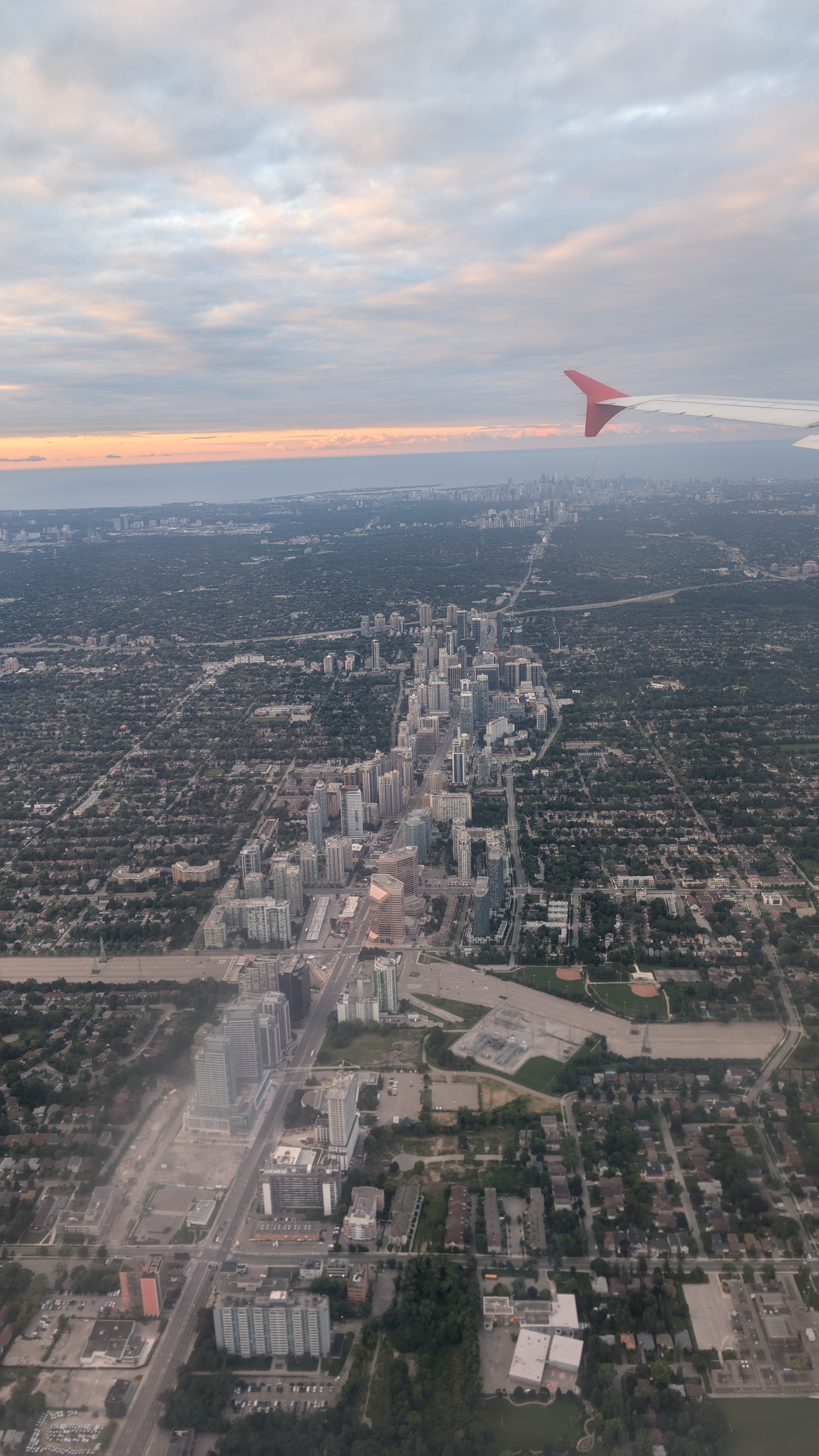 PXL_20240811_103923957.RAW-01.COVER.jpg