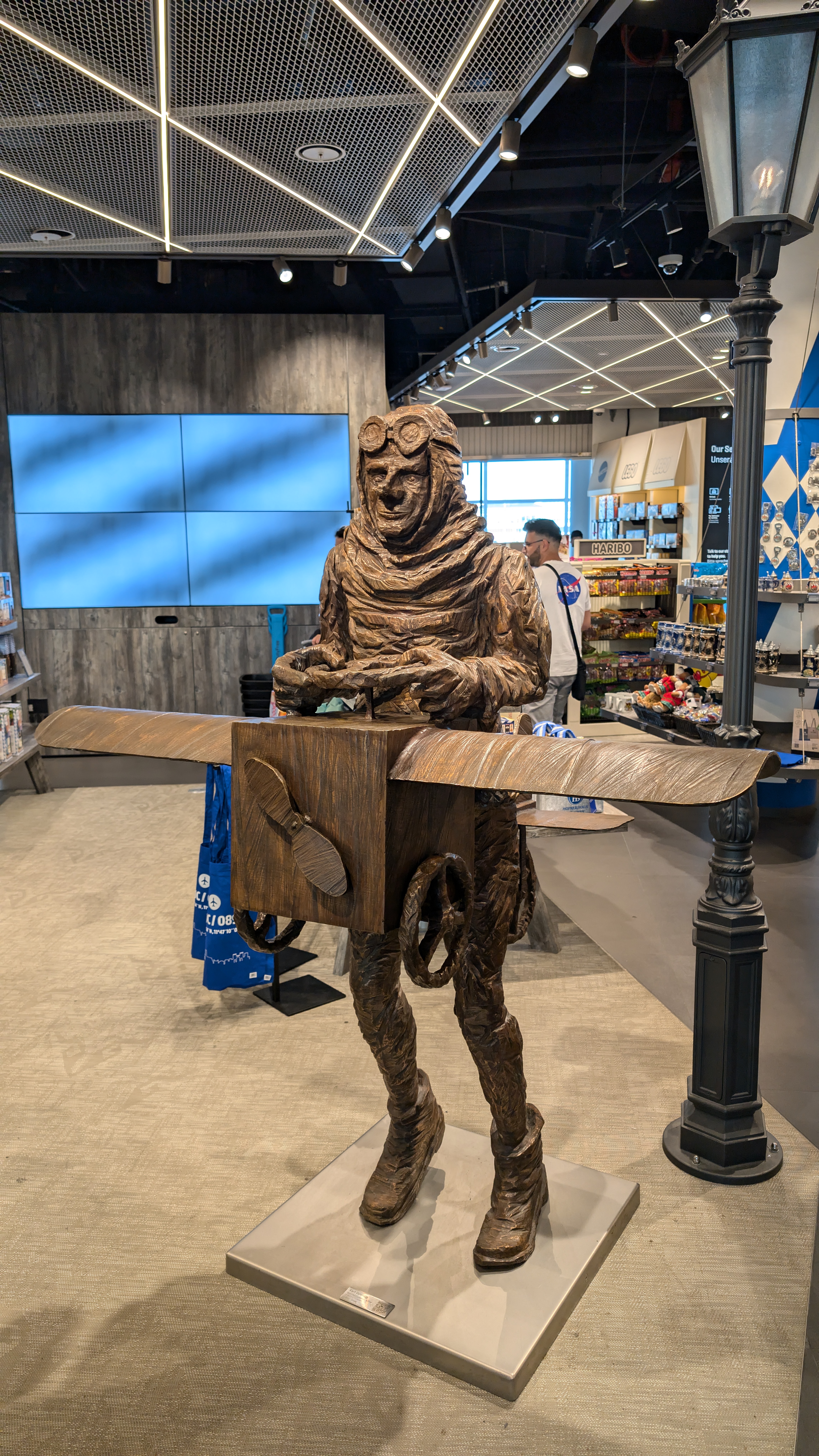 PXL_20240812_071525608.RAW-01.COVER.jpg