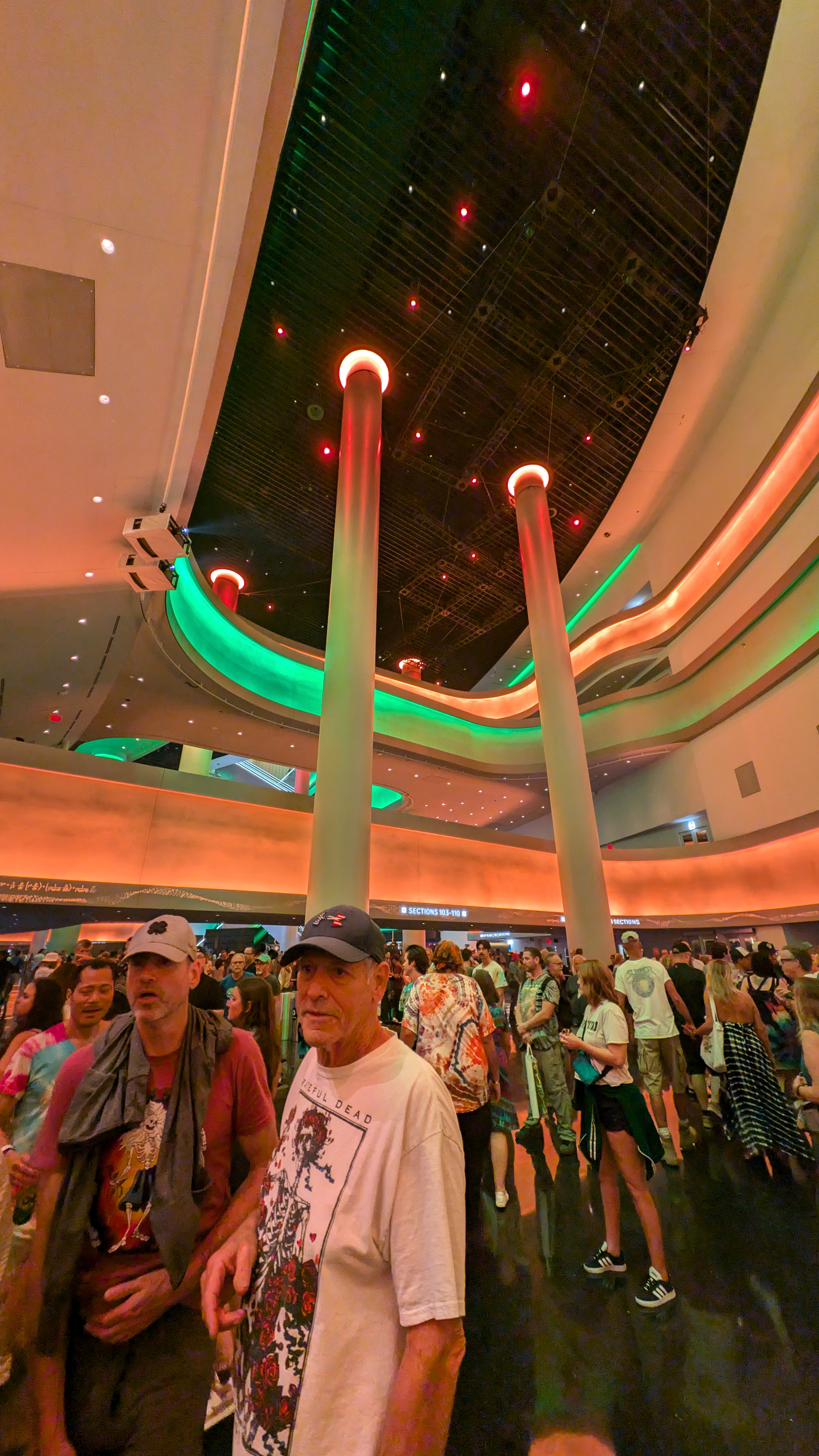 PXL_20240810_062317137.RAW-01.COVER.jpg