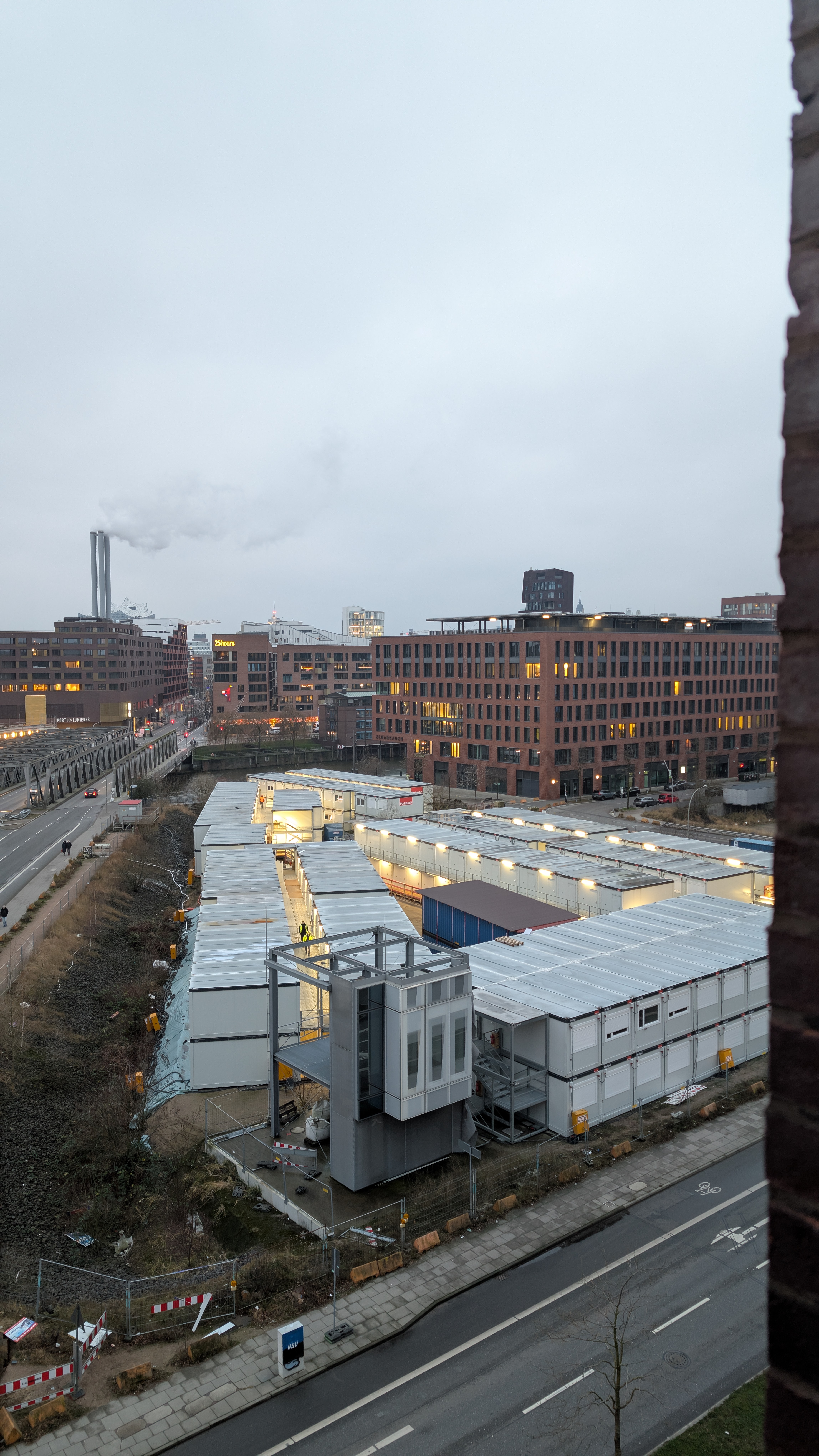 PXL_20241230_150452762.RAW-01.COVER.jpg