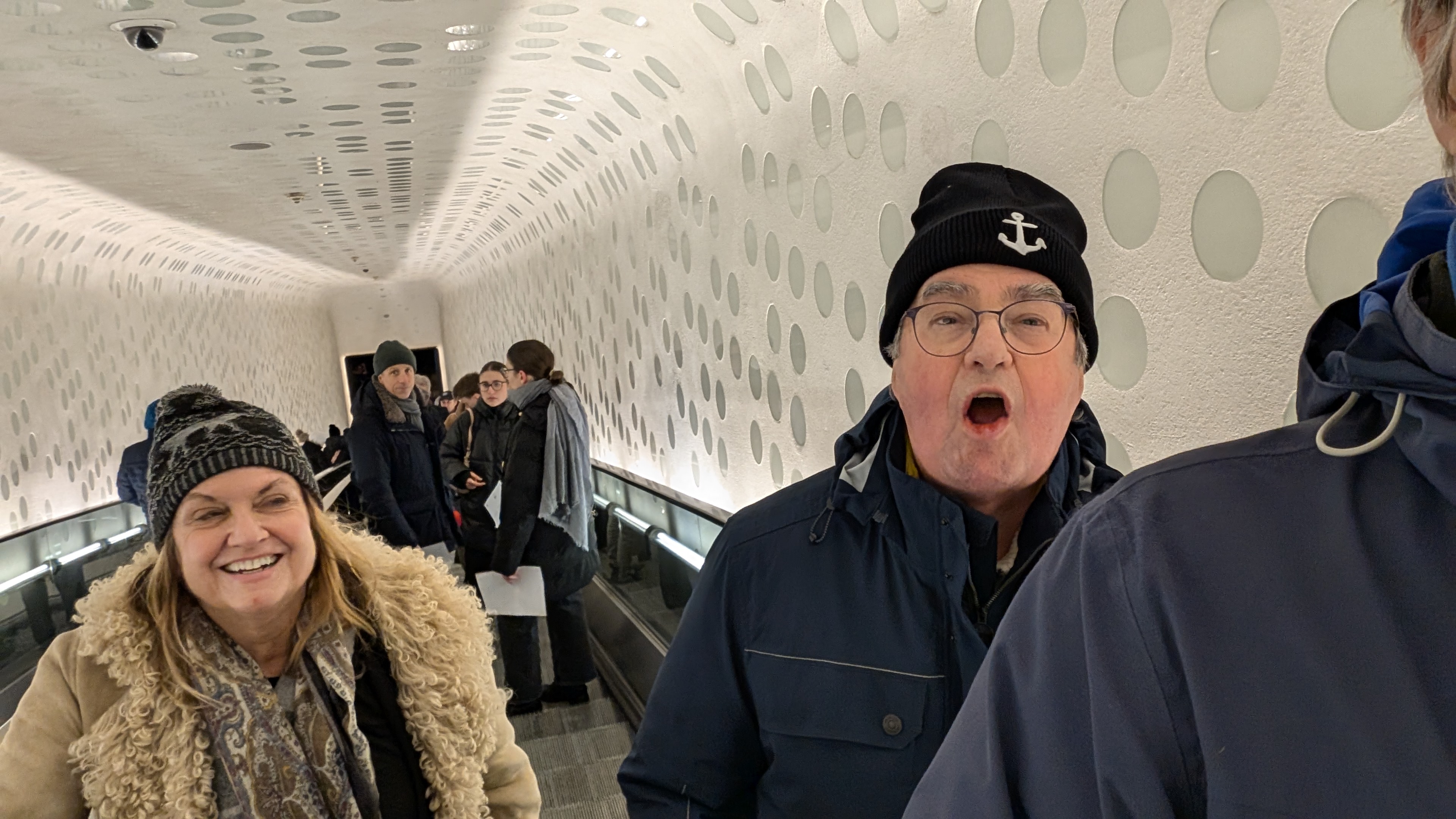 PXL_20241231_161252937.RAW-01.MP.COVER.jpg