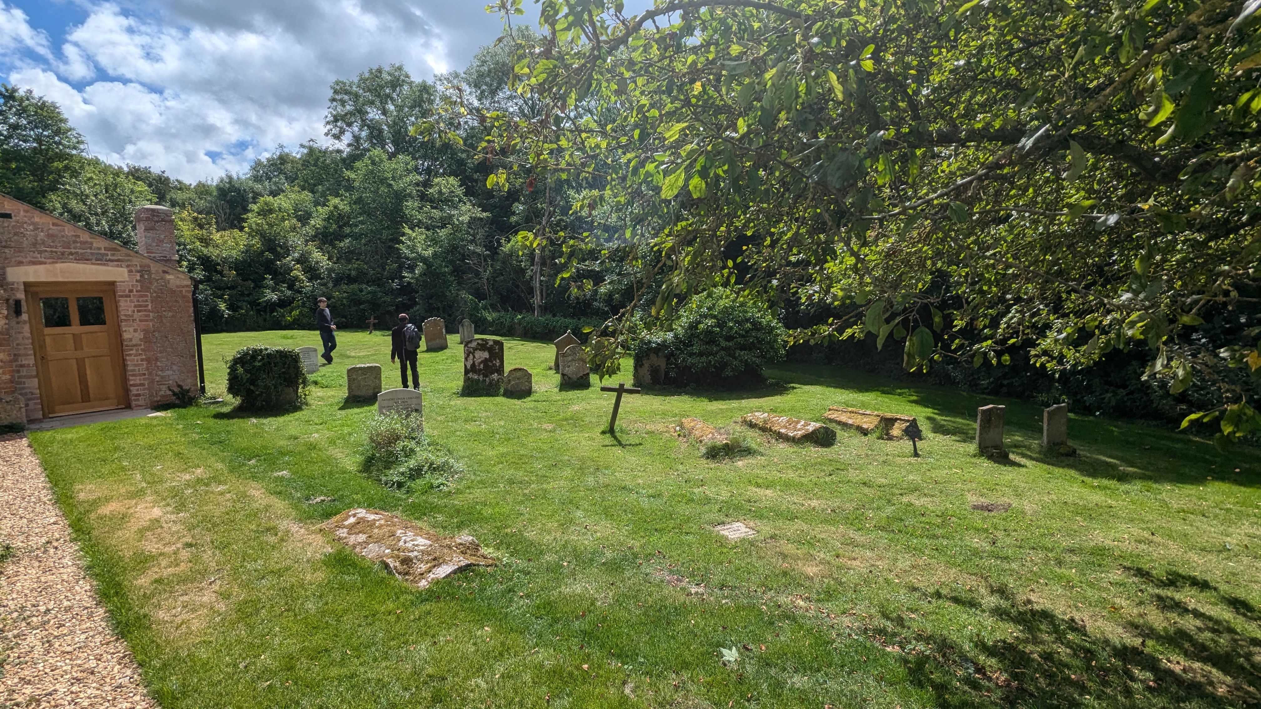 PXL_20240707_102838707.RAW-01.MP.COVER.jpg