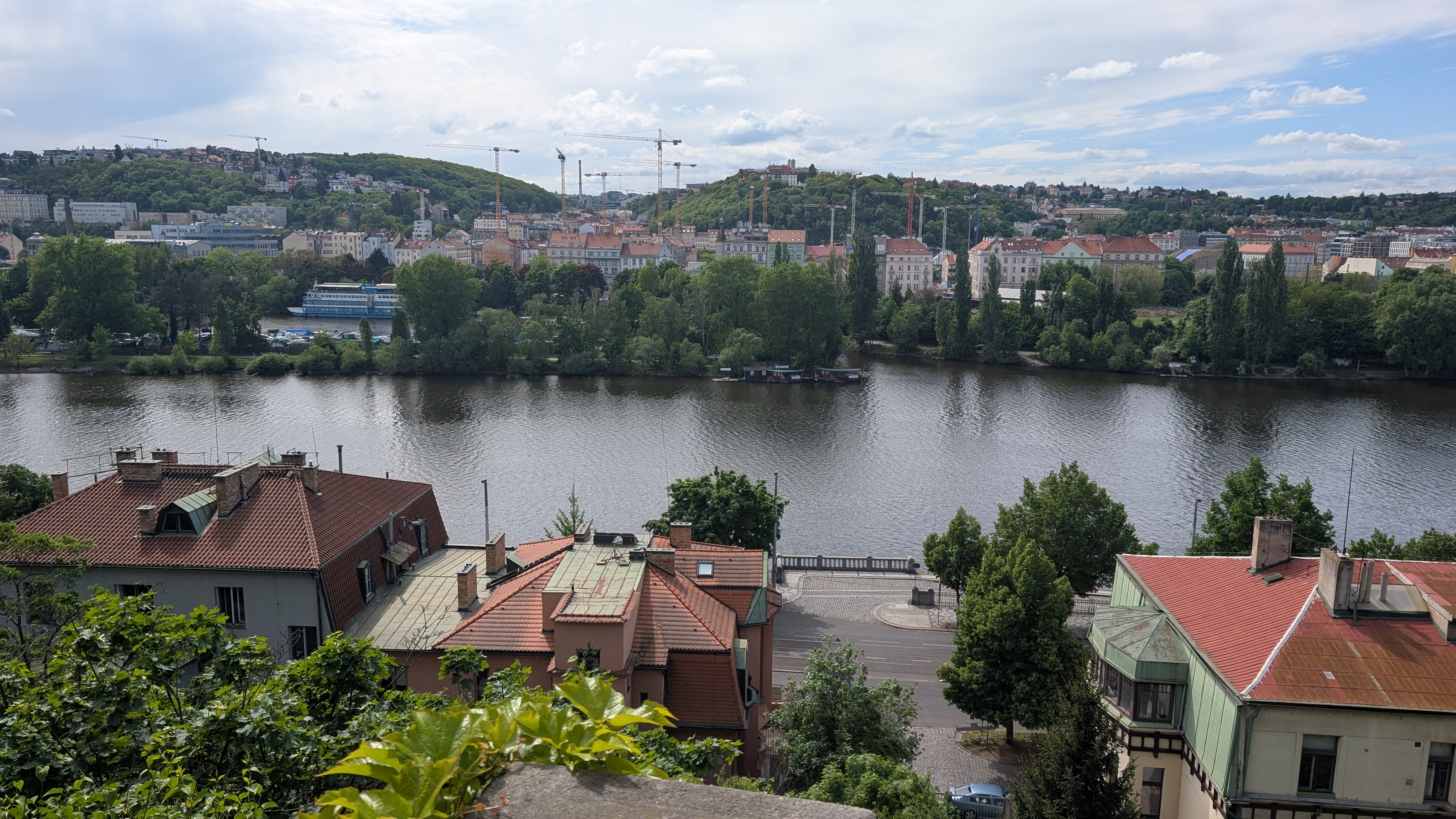 PXL_20250504_131330481.RAW-01.MP.COVER.jpg