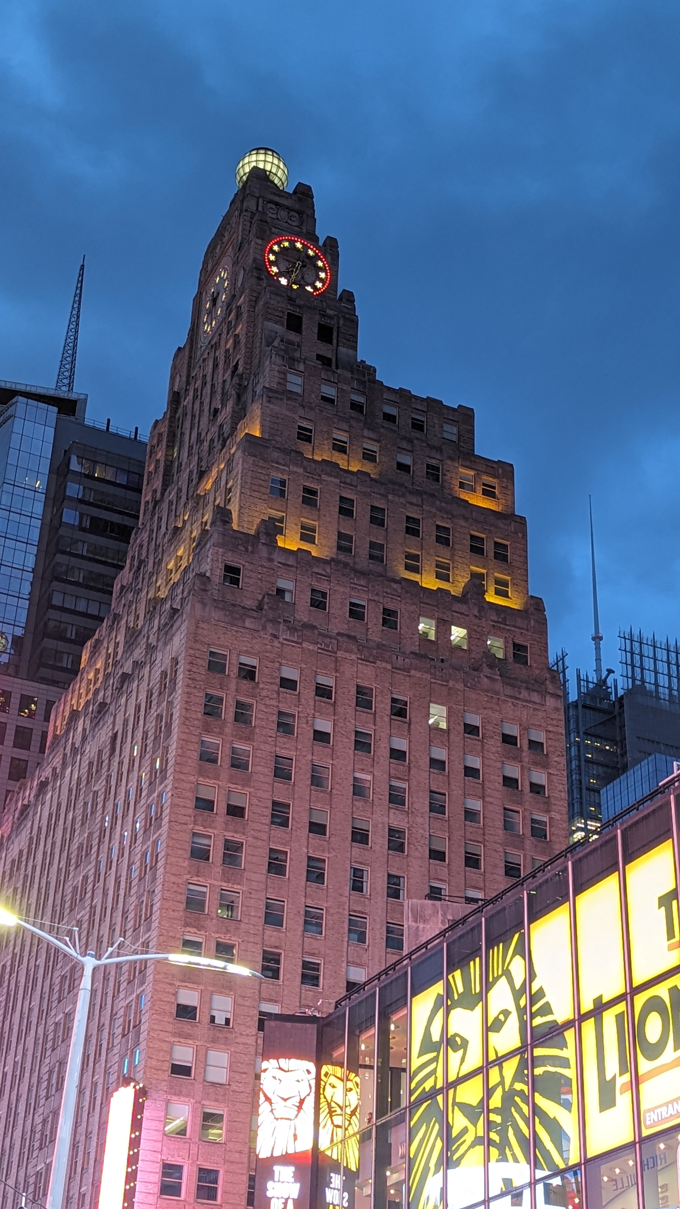 PXL_20240406_233103631.RAW-01.MP.COVER.jpg