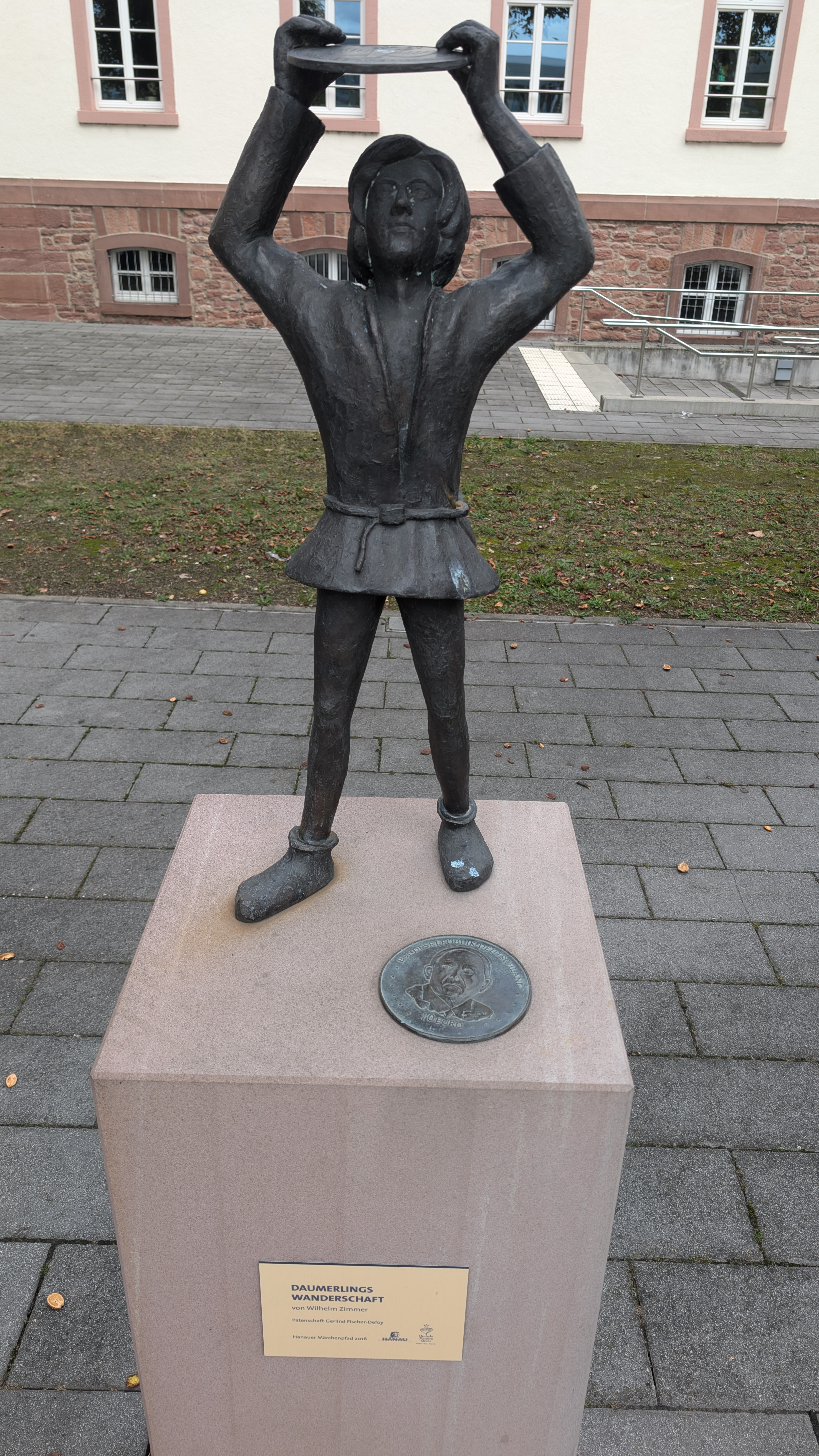 PXL_20240929_133605347.RAW-01.COVER.jpg