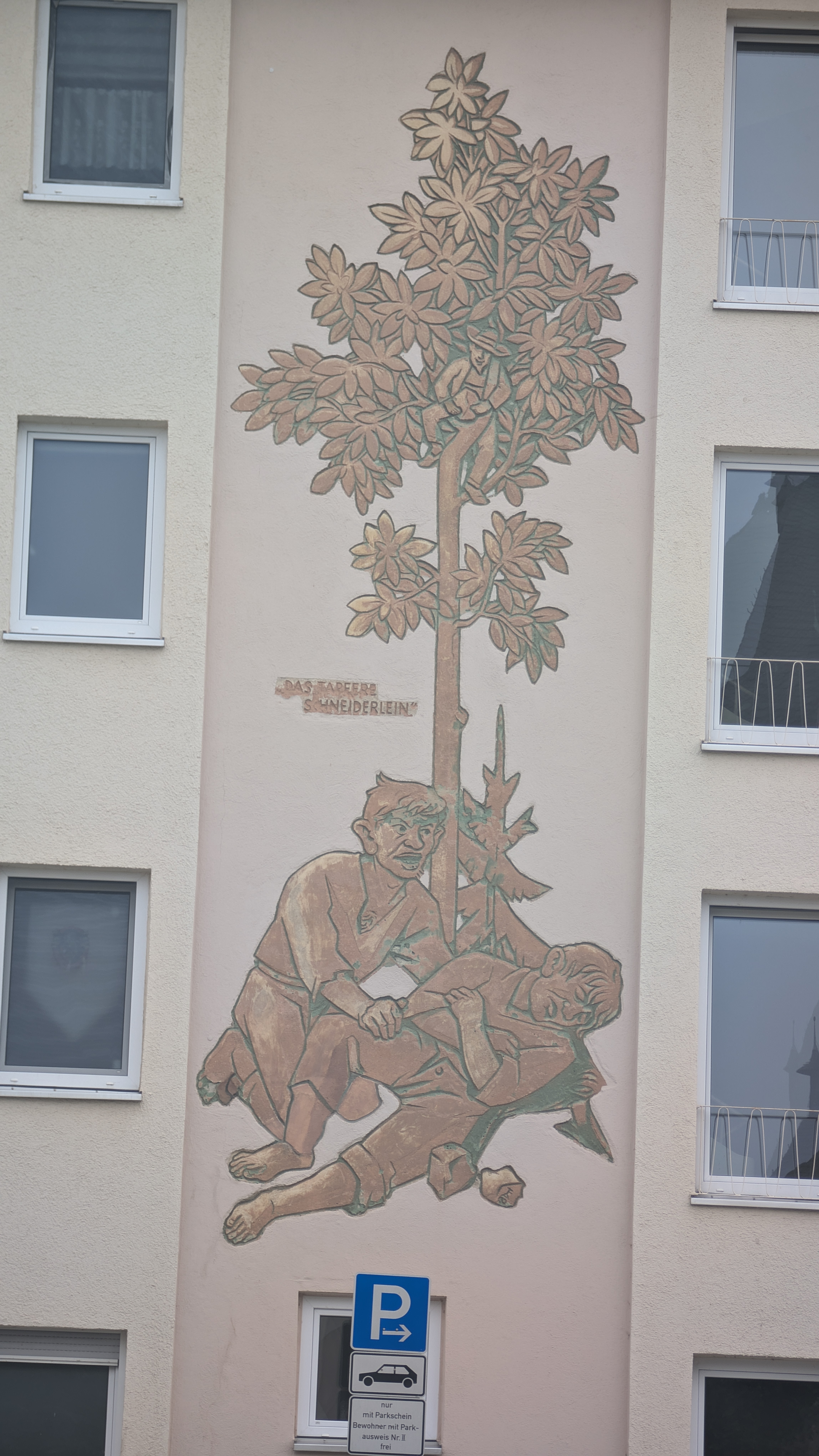 PXL_20240929_150155899.RAW-01.COVER.jpg