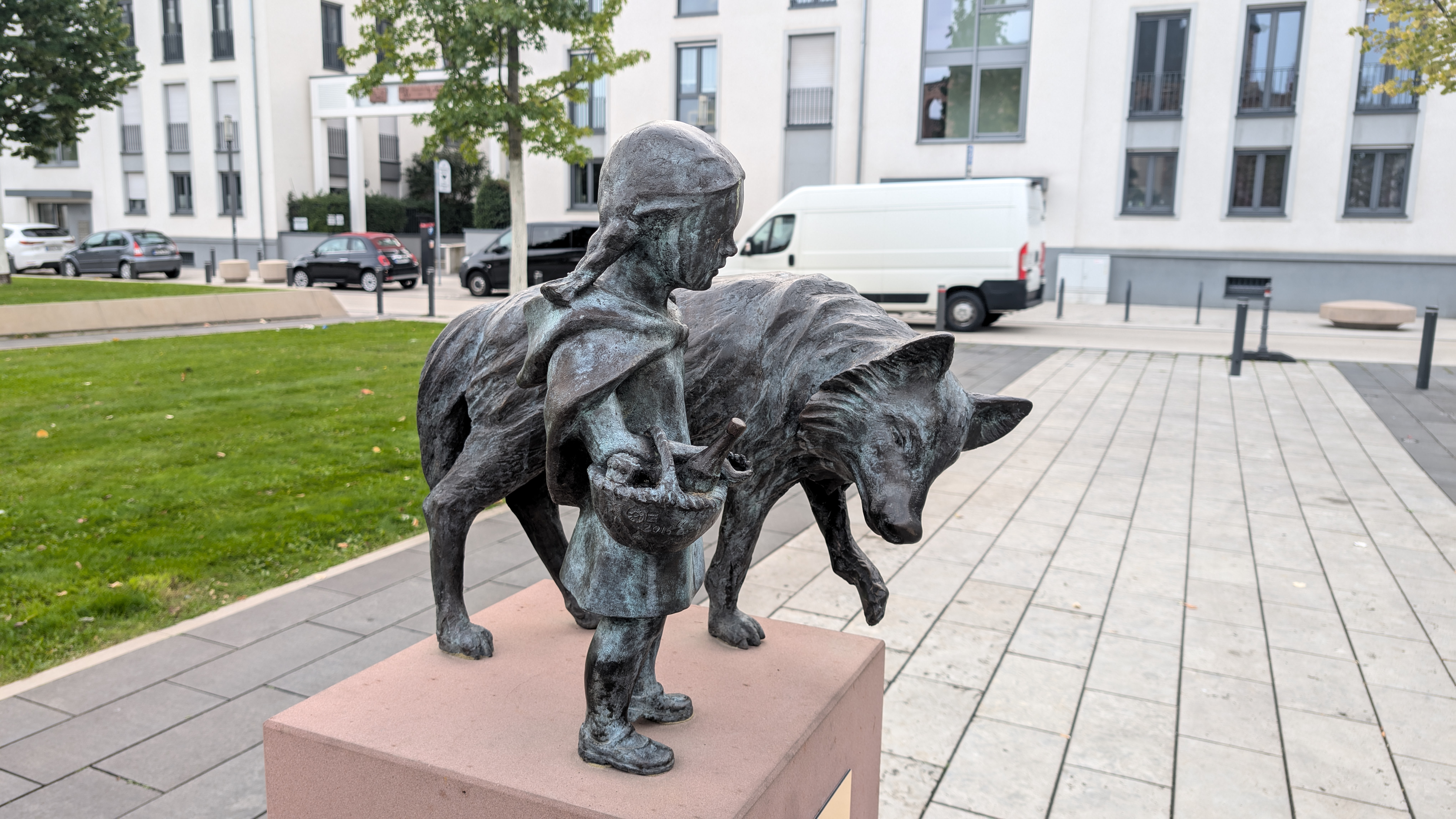 PXL_20240929_151305098.RAW-01.COVER.jpg