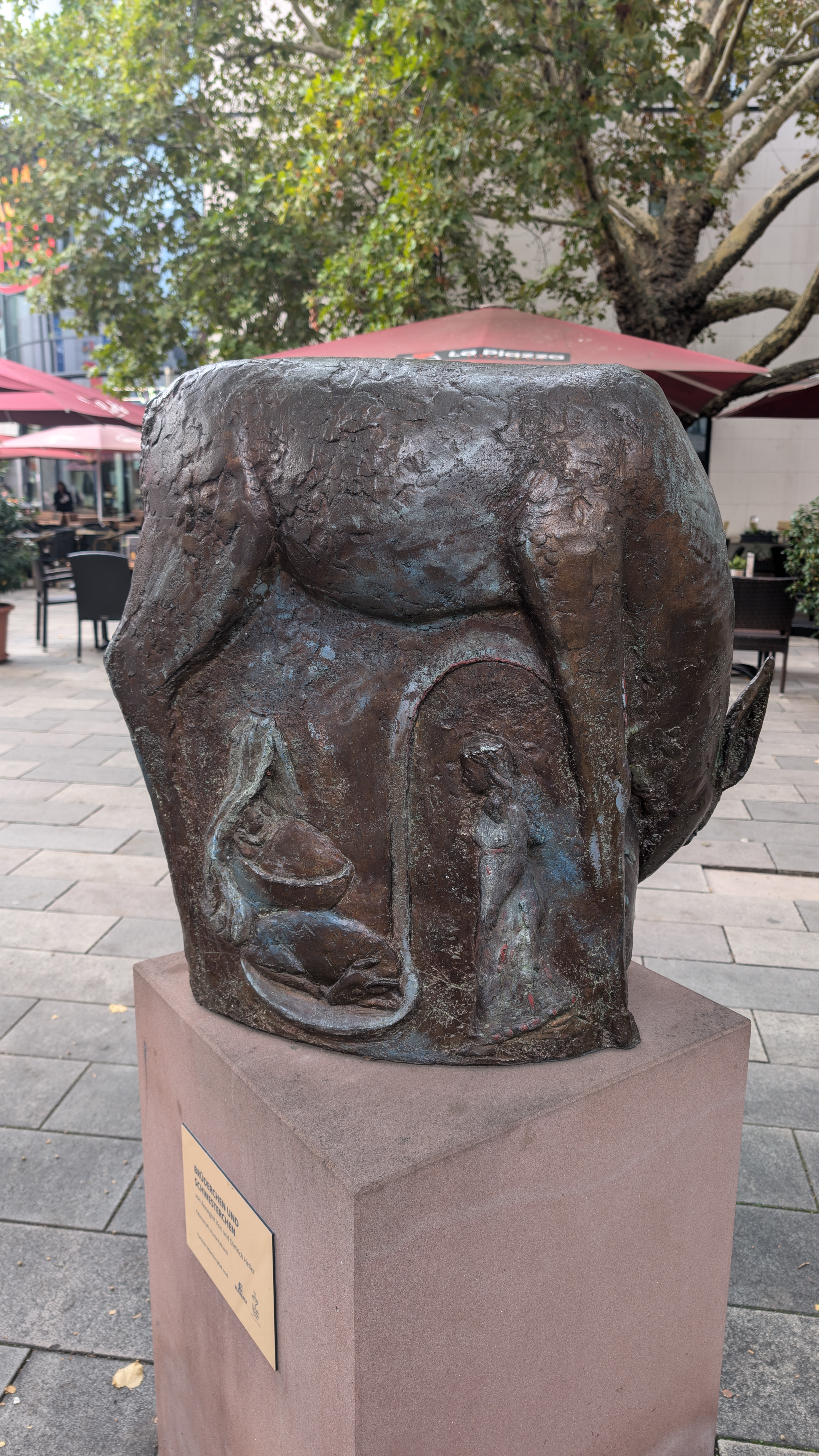 PXL_20240929_153853372.RAW-01.COVER.jpg