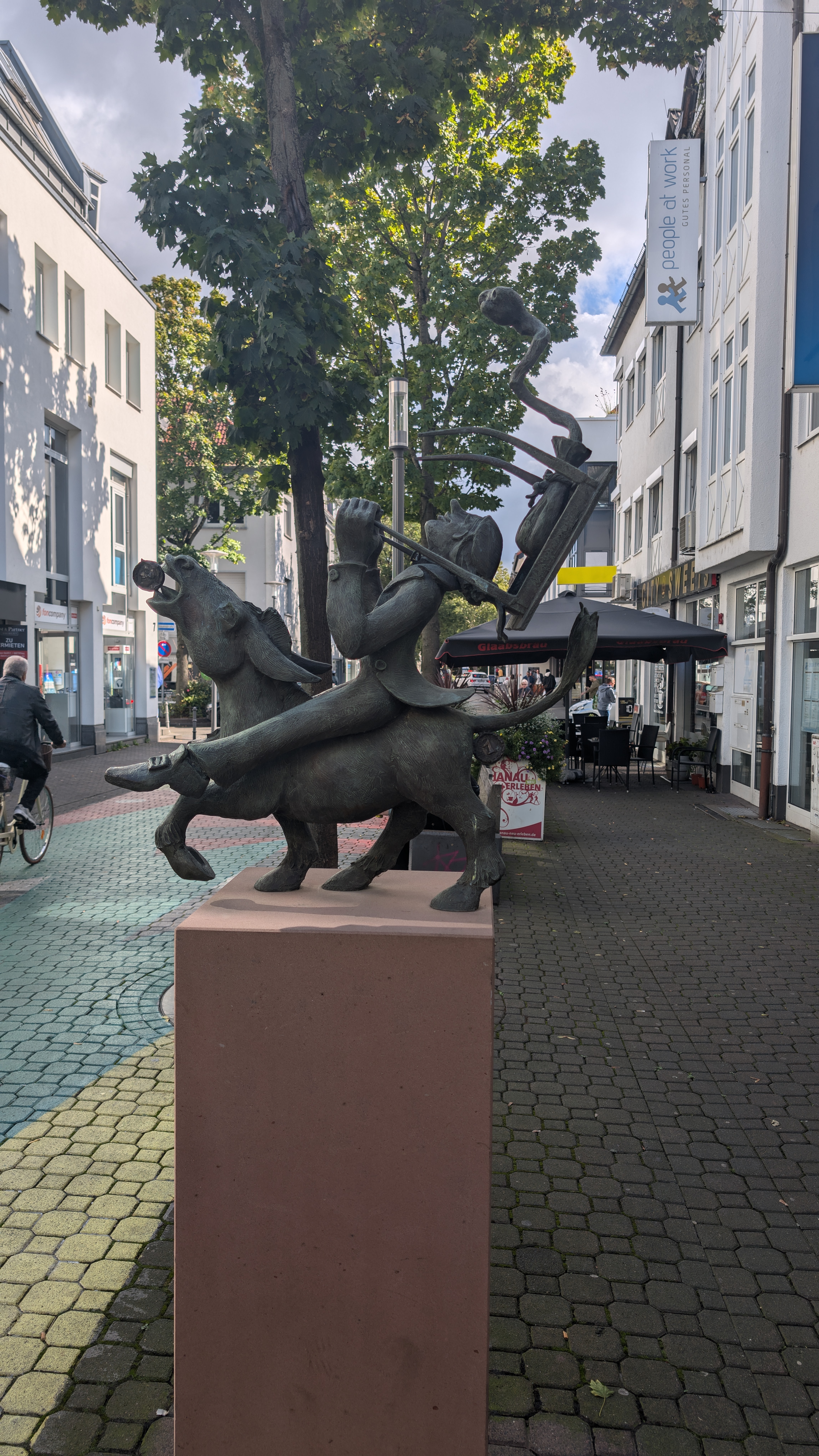 PXL_20240928_102404158.RAW-01.COVER.jpg
